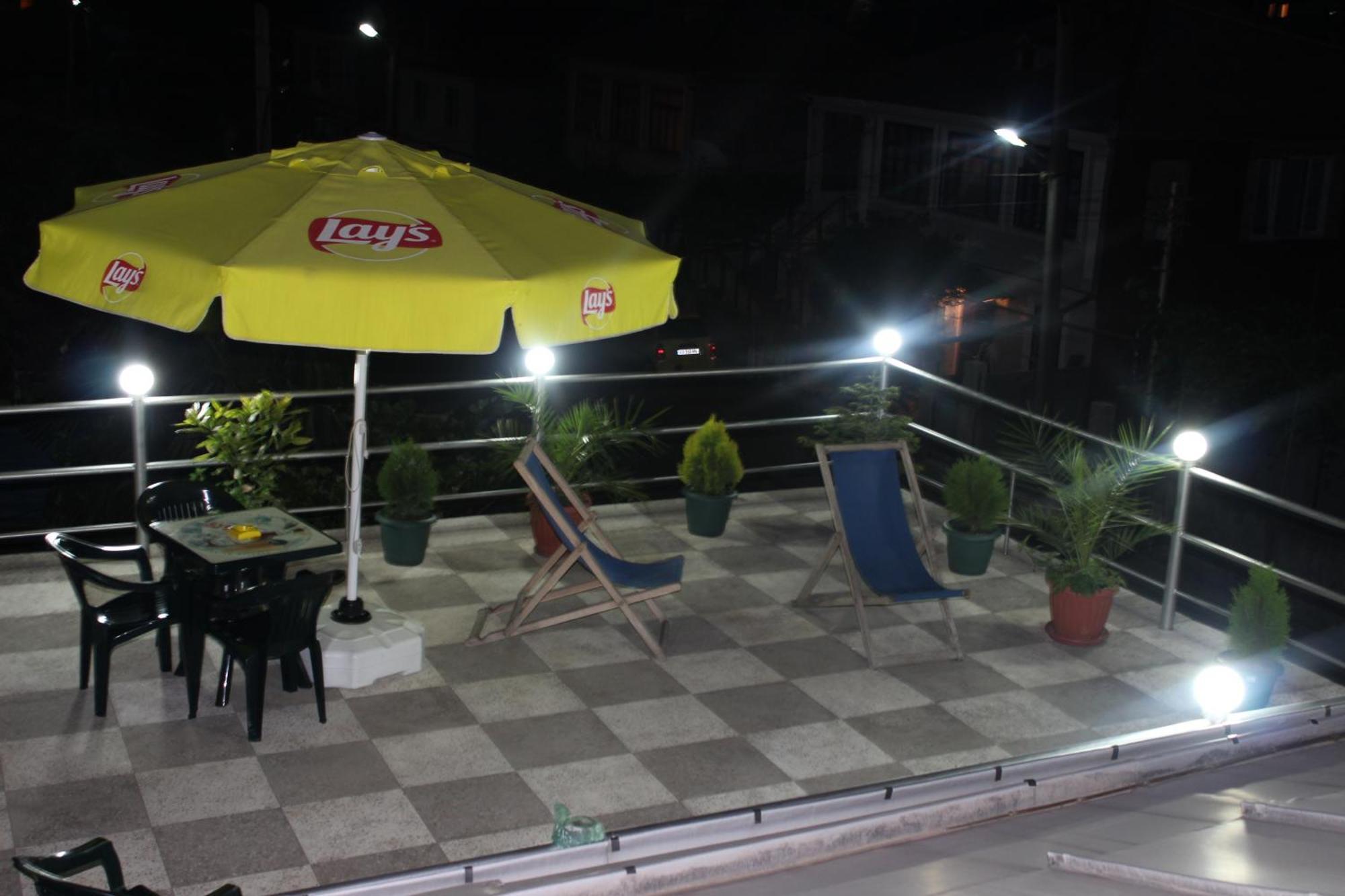 Welcome To Kobuleti Luaran gambar
